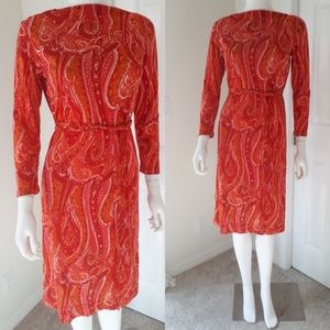 Vintage 1960's Slinky Paisley Print Mod Dress